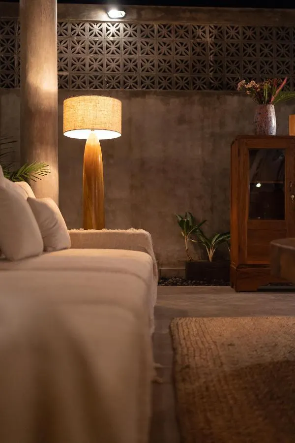 Villa Amantes Bingin Uluwatu Oda ve Kahvaltı